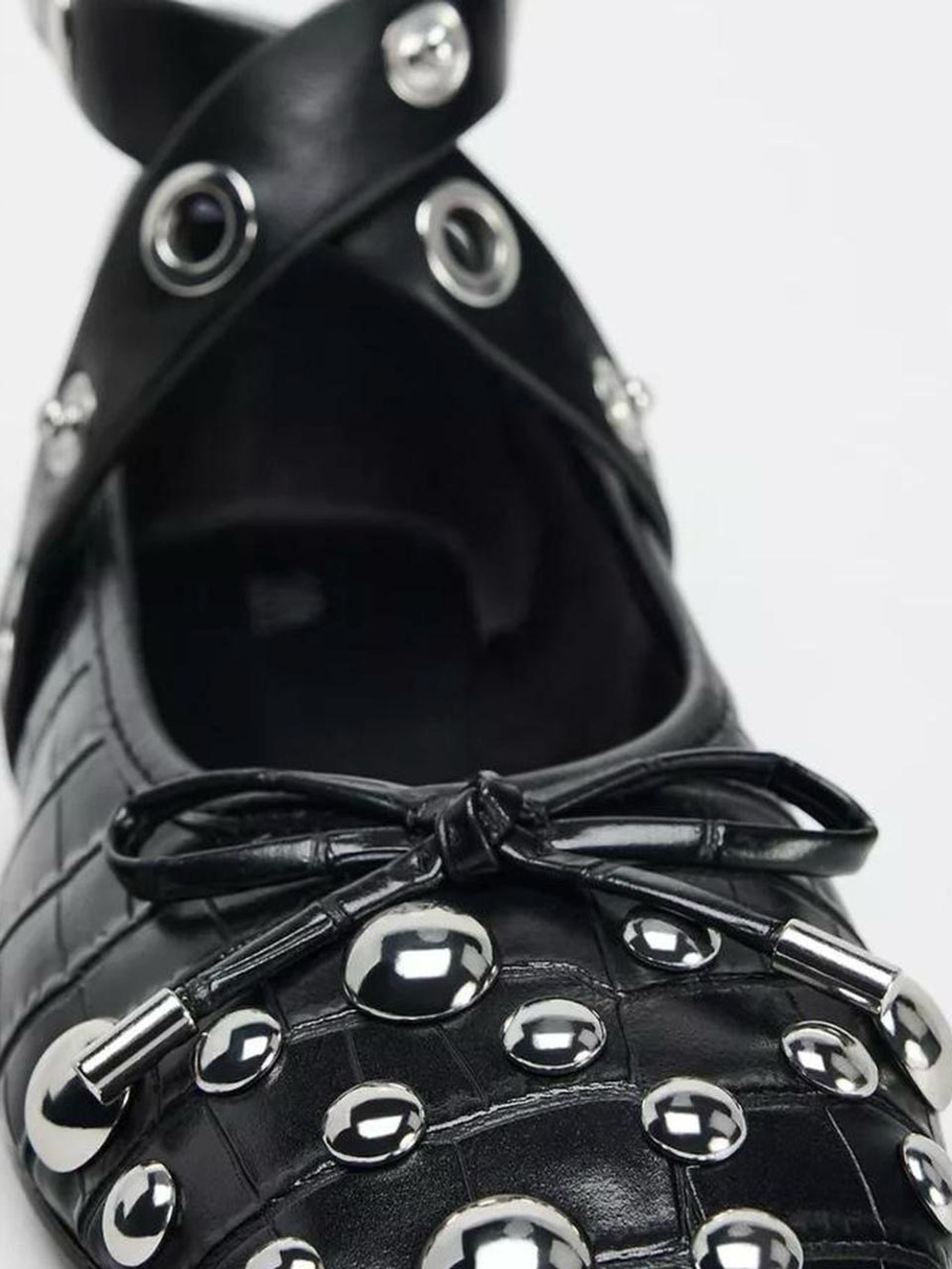 NIB Zara Mary Jane Studded Grommet Ballet Flats - Black size 7 US - Picture 3 of 5
